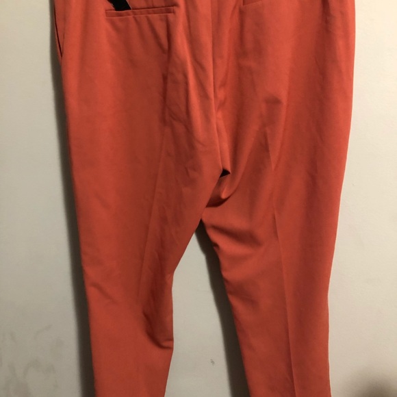 Tahari pants - Picture 2 of 3